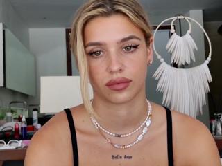 Maci Reynolds flirt4free stream image