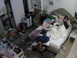 voyeurcam-hornyhostel-02 camsoda stream image