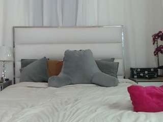 prettyjess camsoda stream image