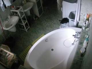 voyeurcam-julmodels-bath-1st-1 camsoda stream image