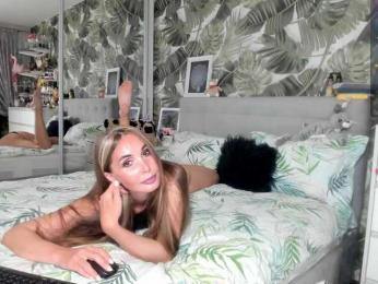 Aurora108 bongacams stream image