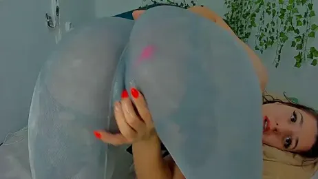 RedAssHottie stripchat stream image