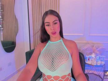 LeahJones bongacams stream image