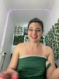 RedAssHottie stripchat stream image