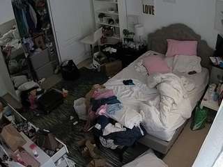 voyeurcam-hornyhostel-02 camsoda stream image