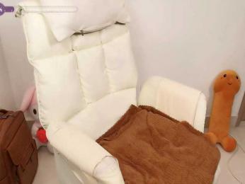 Angela19 bongacams stream image